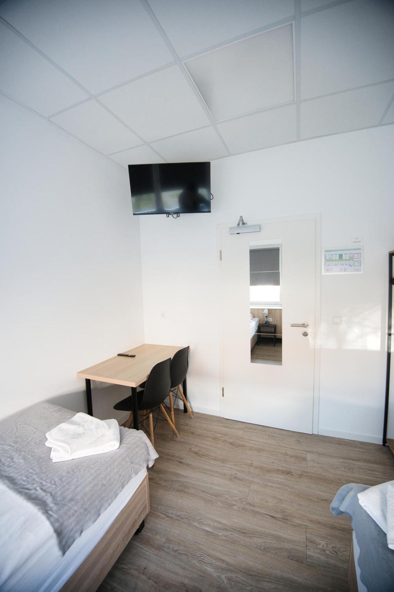 Hostel Messe Латцен Экстерьер фото