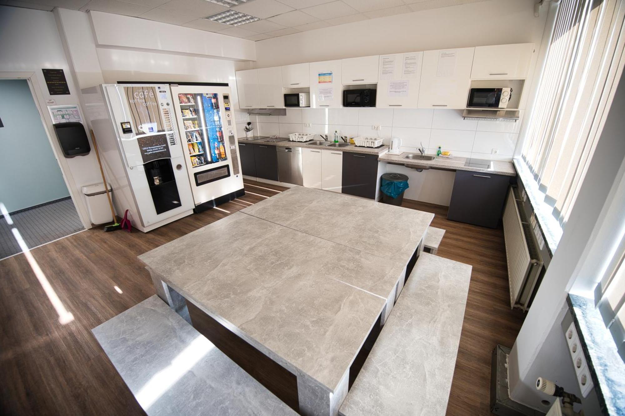 Hostel Messe Латцен Экстерьер фото